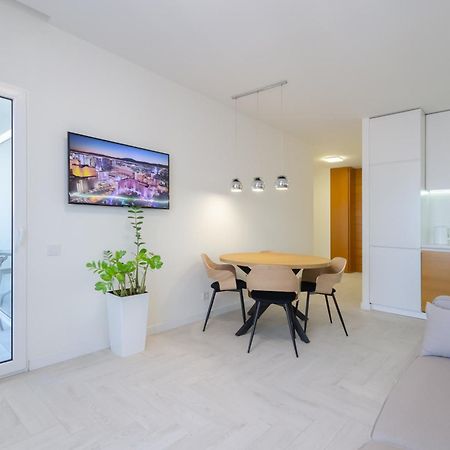 Petrovdom 234-241-86-96 In City View Apartments At Rc Kvartet,Near Central Railway Station Kiev Bagian luar foto
